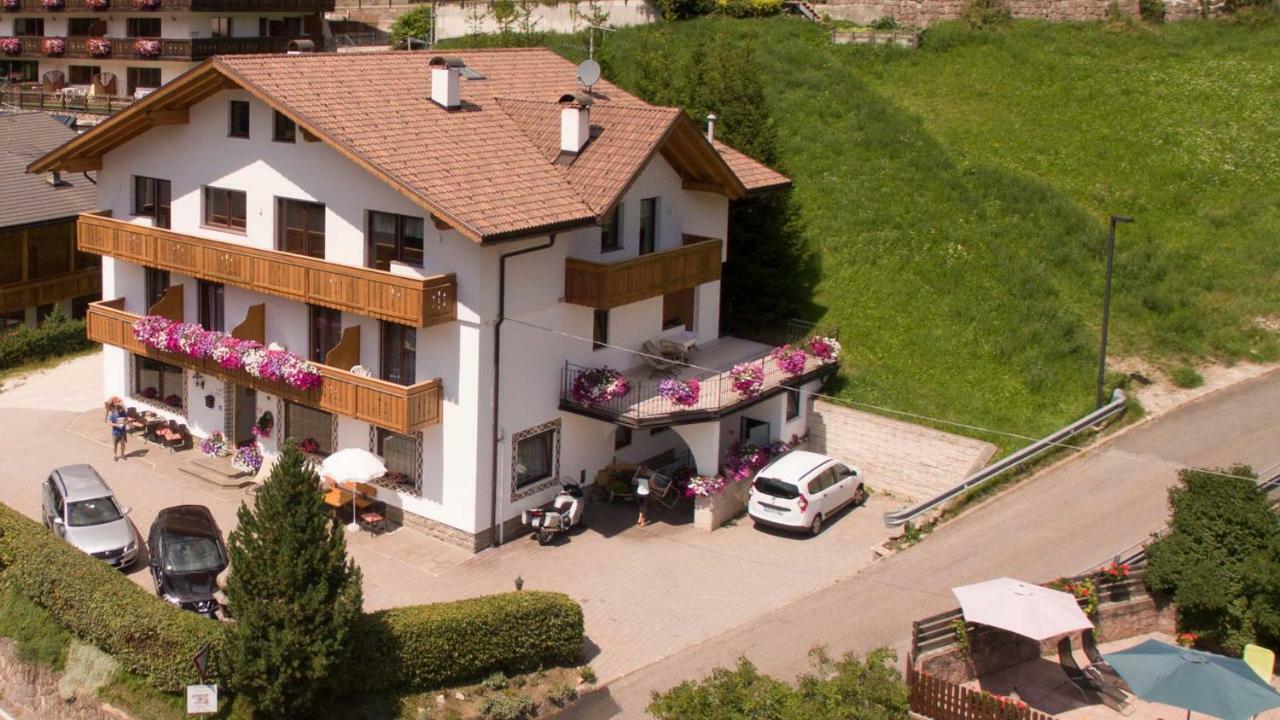 Hotel Garni Ruscel Santa Cristina Val Gardena Exterior photo